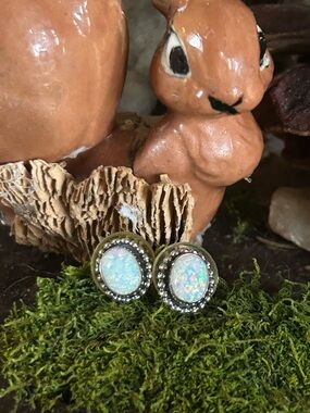 925 Sterling amazing Opal earrings